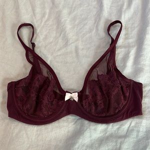 Victoria’s Secret Maroon body by Victoria unlined bra | 32D